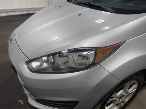 2015 FORD Fiesta - Image 8