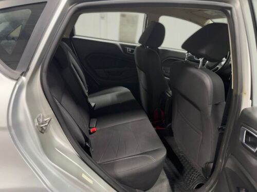 2015 FORD Fiesta - Image 6