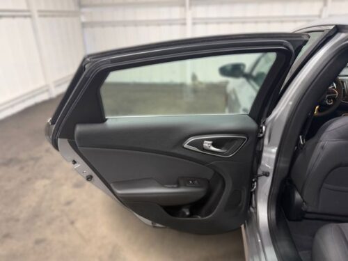 2015 CHRYSLER 200 - Image 7