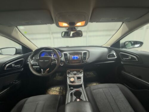 2015 CHRYSLER 200 - Image 3