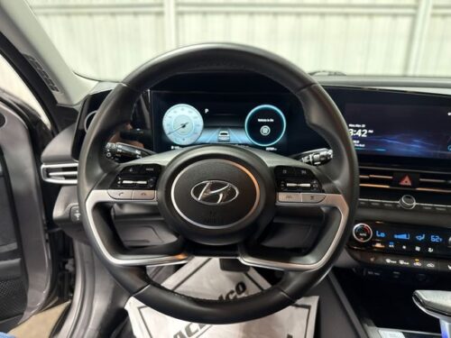 2023 HYUNDAI Elantra - Image 16