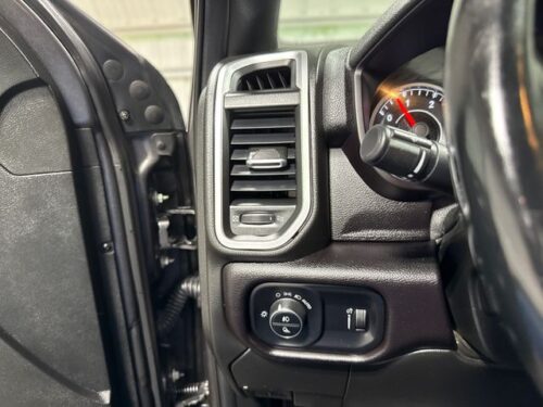 2022 RAM 2500 - Image 15