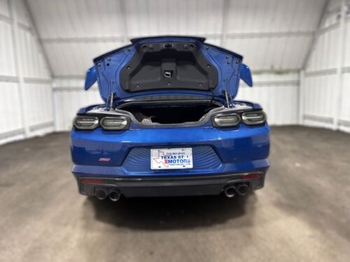 2023 CHEVROLET Camaro - Image 18