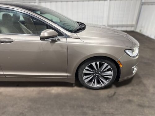 2020 LINCOLN MKZ - Image 11