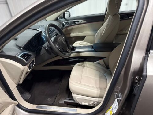 2020 LINCOLN MKZ - Image 24