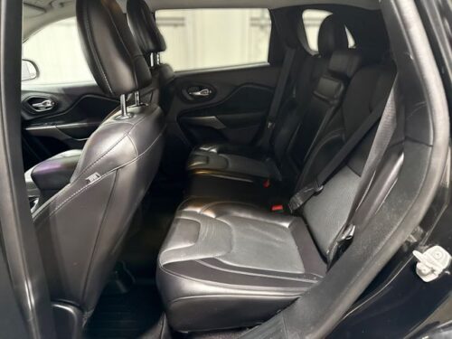 2019 JEEP Cherokee - Image 21