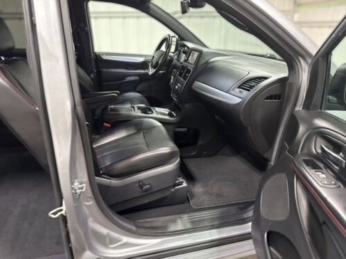 2019 DODGE Grand Caravan - Image 5