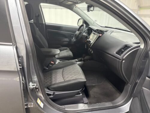 2025 MITSUBISHI Outlander Sport - Image 5