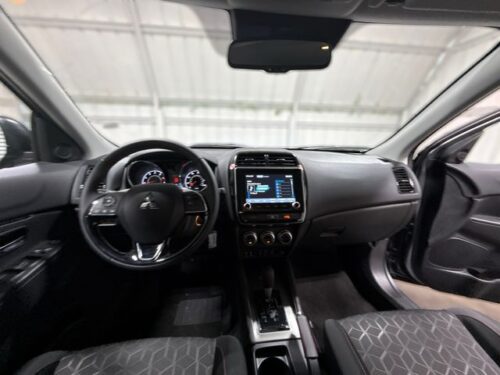 2025 MITSUBISHI Outlander Sport - Image 4