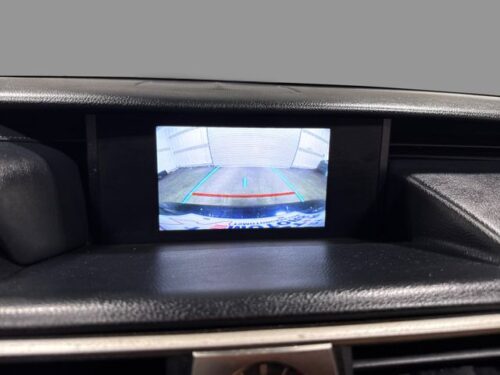 2017 LEXUS IS - Image 3