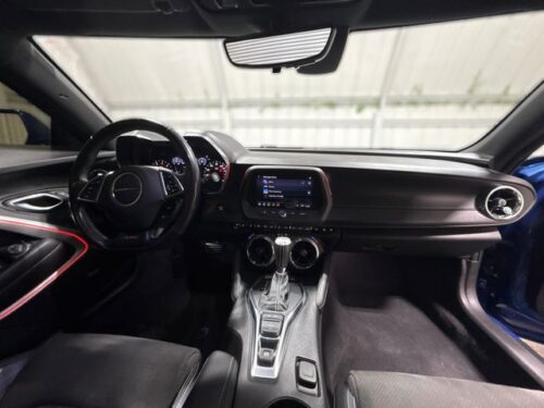 2019 CHEVROLET Camaro - Image 4