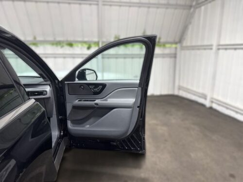 2020 LINCOLN Aviator - Image 16