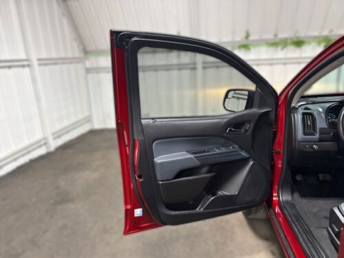 2021 CHEVROLET Colorado - Image 14