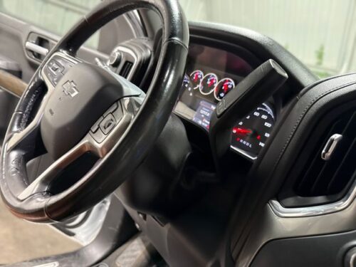 2021 CHEVROLET Silverado - Image 2