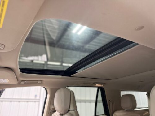 2021 LINCOLN Navigator L - Image 14