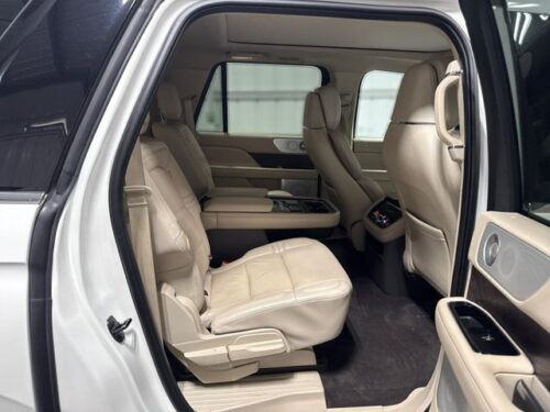2021 LINCOLN Navigator L - Image 7