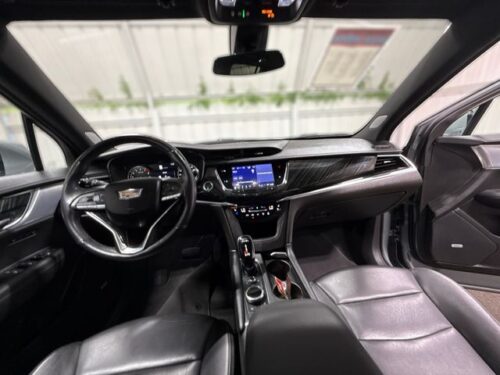 2023 CADILLAC XT6 - Image 5