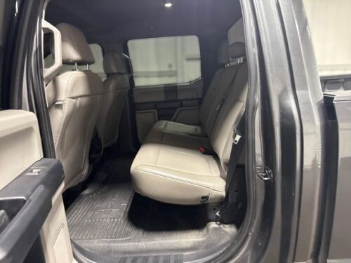2020 FORD F-250 - Image 19