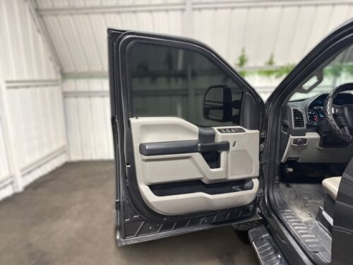 2020 FORD F-250 - Image 13