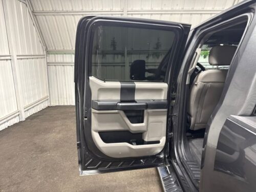 2020 FORD F-250 - Image 8