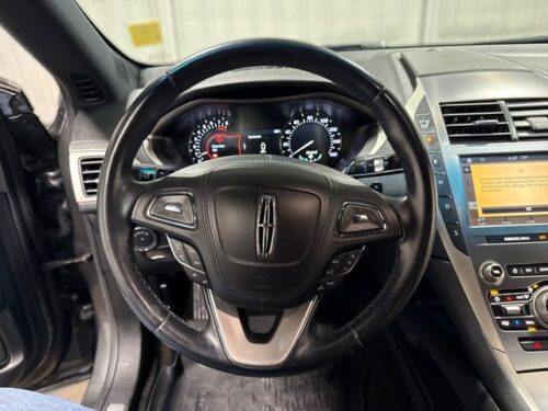 2019 LINCOLN MKZ - Image 17