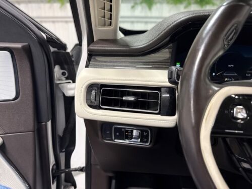 2020 LINCOLN Aviator - Image 17