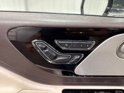 2020 LINCOLN Aviator - Image 16