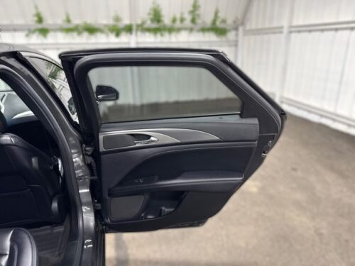 2019 LINCOLN MKZ - Image 6