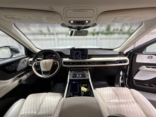 2020 LINCOLN Aviator - Image 4