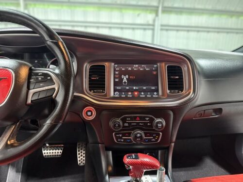 2019 DODGE Charger - Image 19