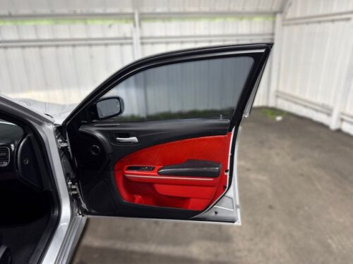 2019 DODGE Charger - Image 13