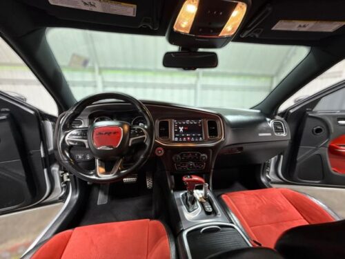 2019 DODGE Charger - Image 4