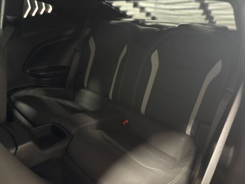 2020 CHEVROLET Camaro - Image 17