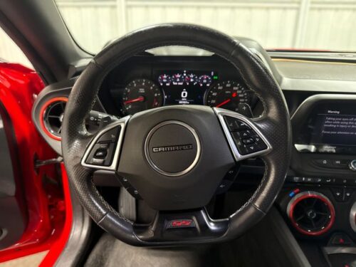 2018 CHEVROLET Camaro - Image 13