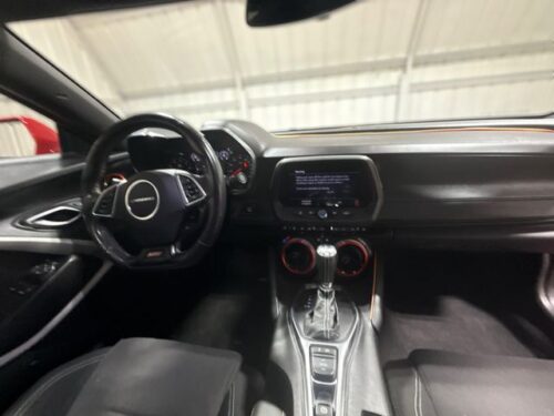 2018 CHEVROLET Camaro - Image 4