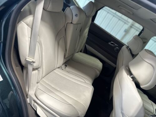 2021 GENESIS GV80 - Image 12