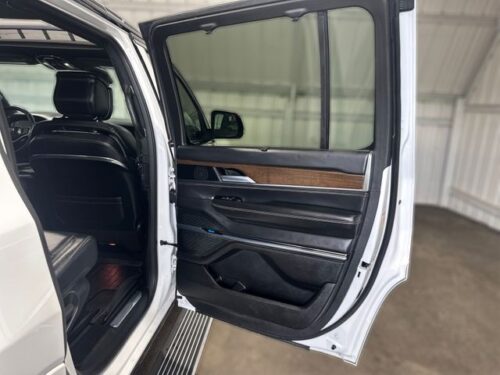 2022 JEEP Grand Wagoneer - Image 7