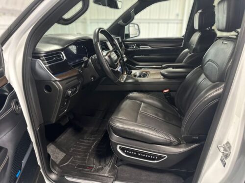 2022 JEEP Grand Wagoneer - Image 36