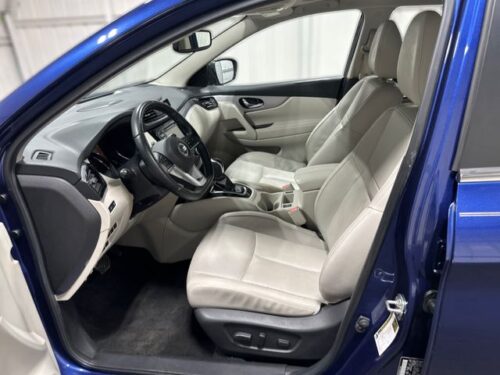 2020 NISSAN Rogue Sport - Image 21