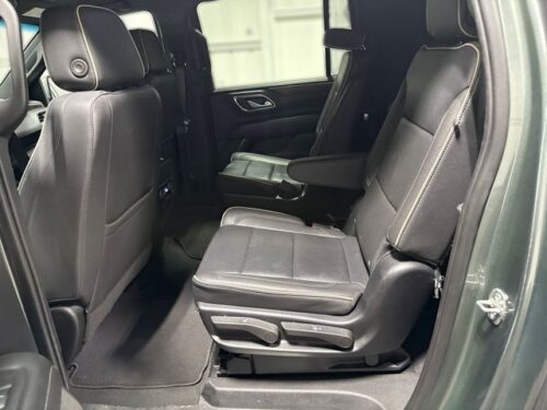 2023 CHEVROLET Suburban - Image 22