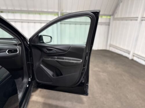 2020 CHEVROLET Equinox - Image 13