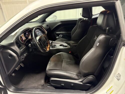 2020 DODGE Challenger - Image 28