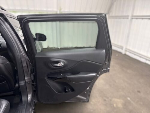 2019 JEEP Cherokee - Image 6