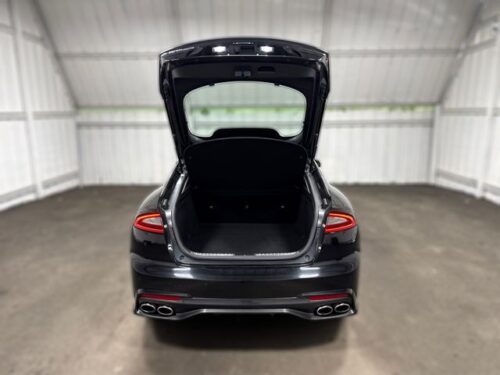 2018 KIA Stinger - Image 20