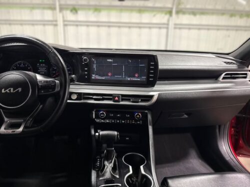 2022 KIA K5 - Image 19