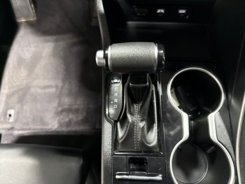 2022 KIA K5 - Image 2