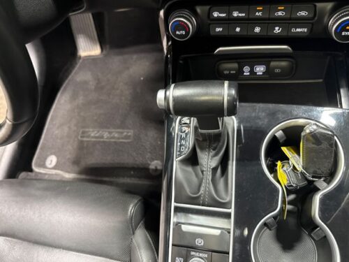 2018 KIA Stinger - Image 2