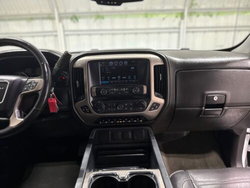 2018 GMC Sierra - Image 21