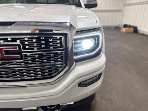 2018 GMC Sierra - Image 10