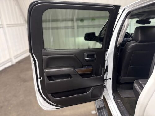2018 GMC Sierra - Image 9